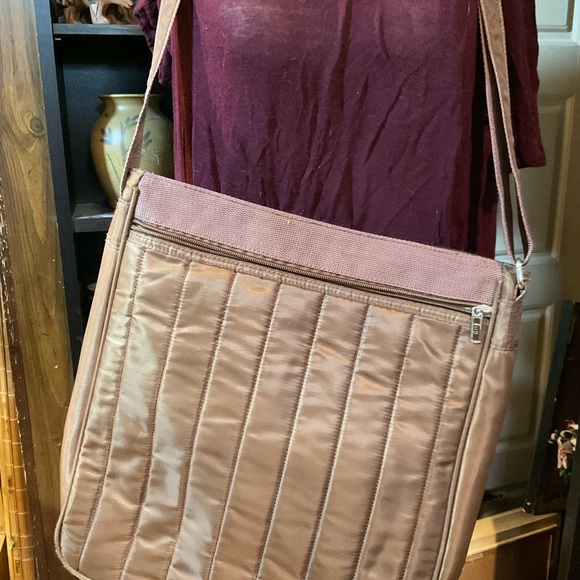 “lug”Brown Crossbody Multi Pocket Nylon Bag. - Picture 3 of 16